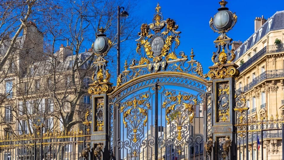 Paris 8